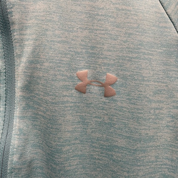 Under Armour heat gear light blue long sleeve- Size S - Picture 4 of 4